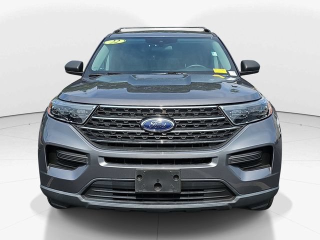 Used 2022 Ford Explorer XLT AWD/4WD image 8