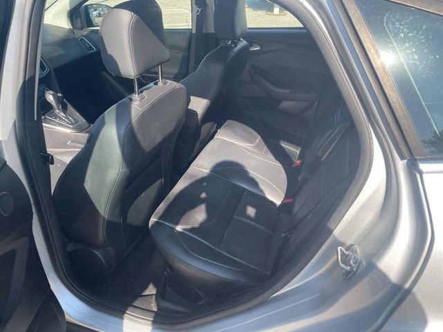 Used 2015 Ford Focus Titanium FWD image 14