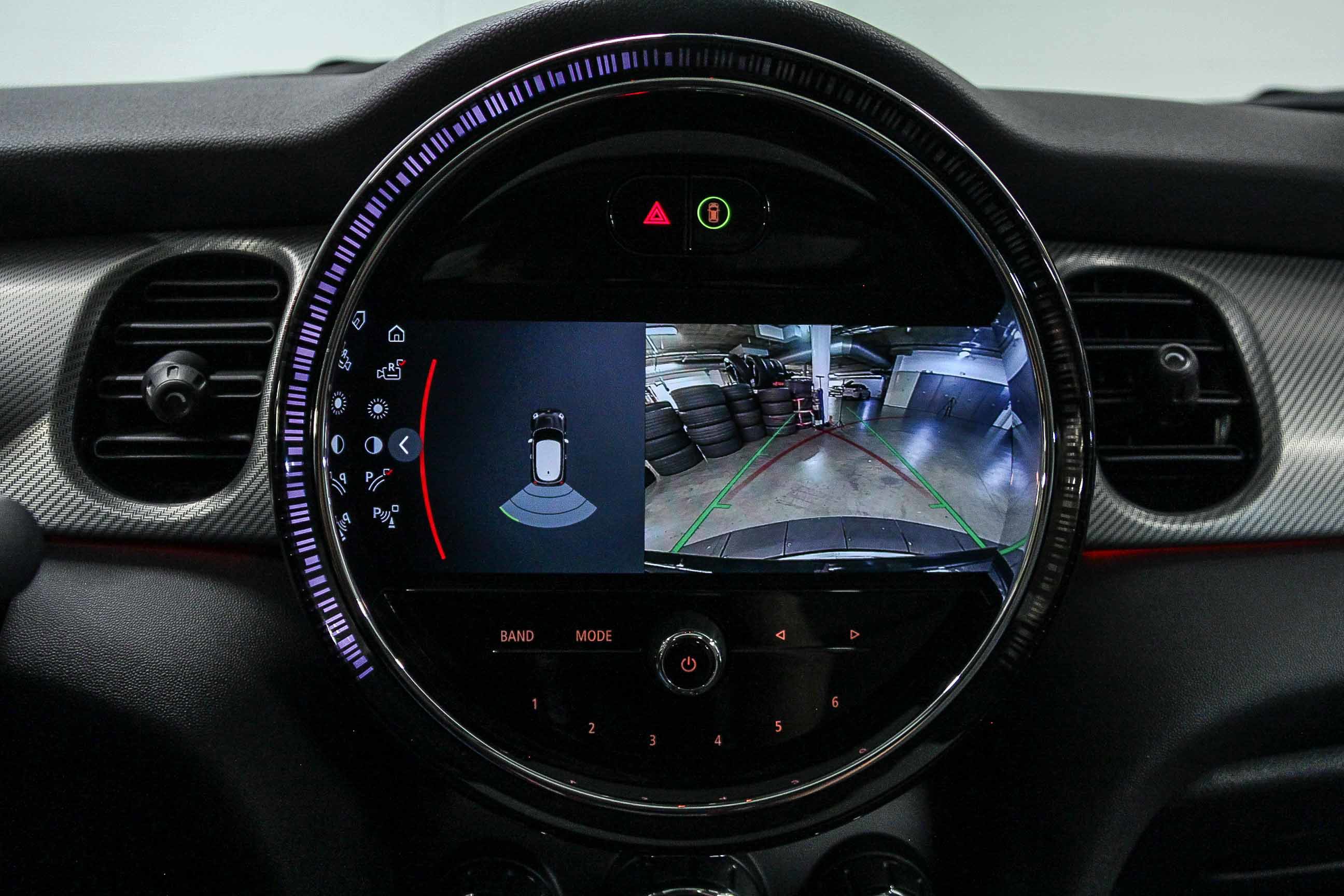 Certified 2024 MINI Cooper SE image 23