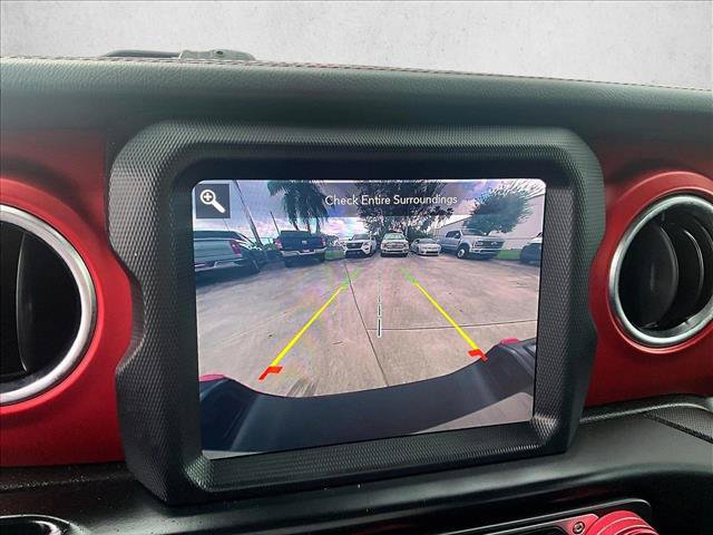 Used 2020 Jeep Gladiator Rubicon AWD/4WD image 23