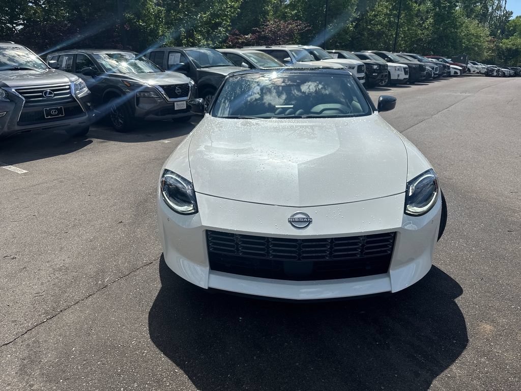 New 2026 Nissan Z Performance w/ Floor Mat Package RWD image 8