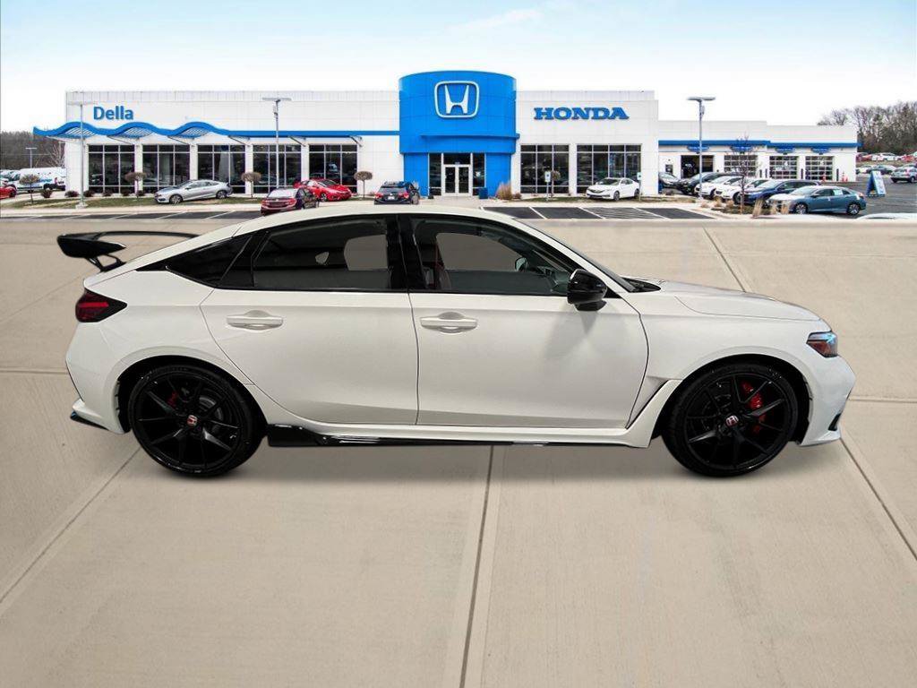 New 2026 Honda Civic Type R image 2
