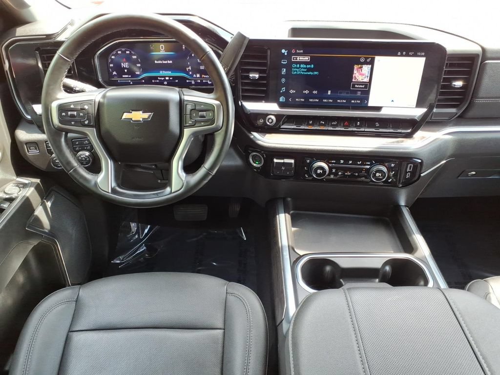 Used 2024 Chevrolet Silverado 2500 LTZ w/ LTZ Convenience Package AWD/4WD image 21
