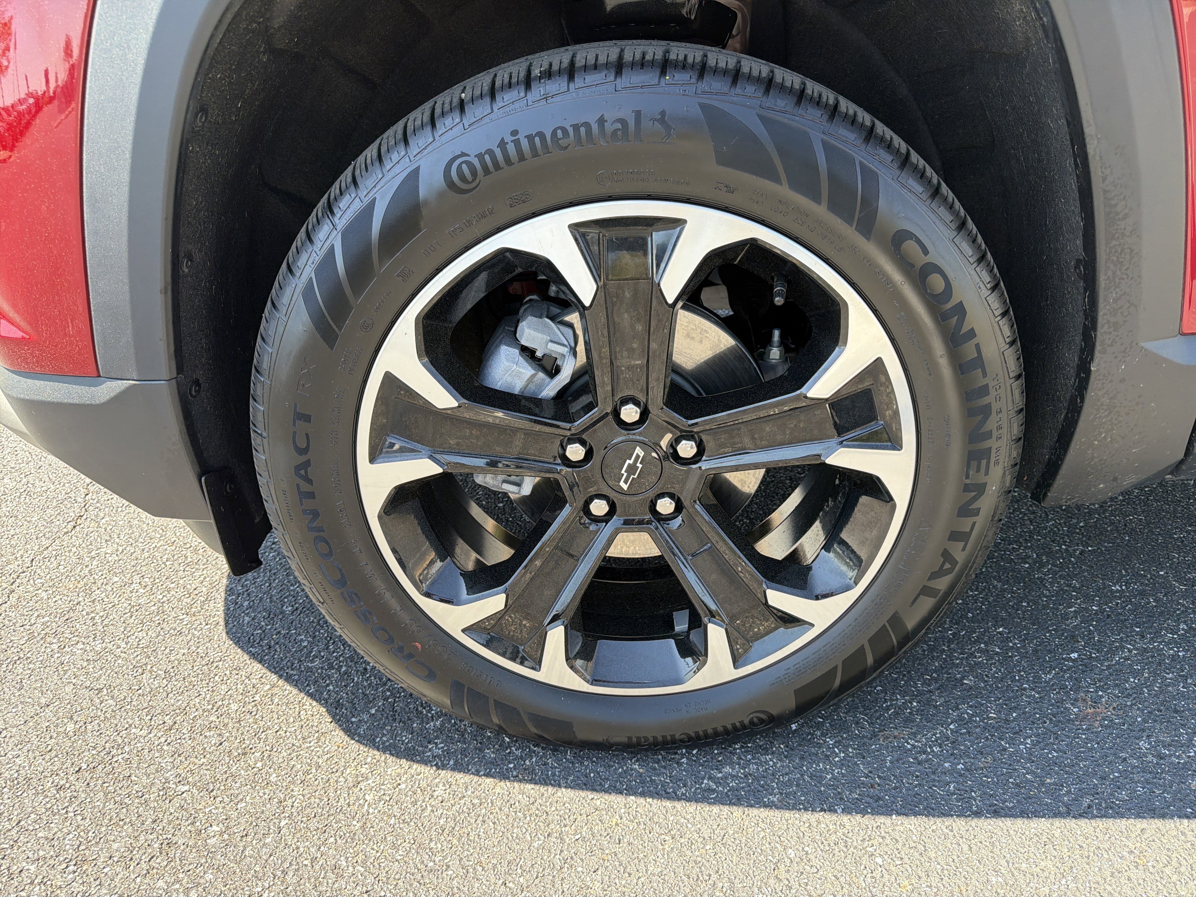 Used 2026 Chevrolet Equinox LT w/ Safety and Technology Package image 11