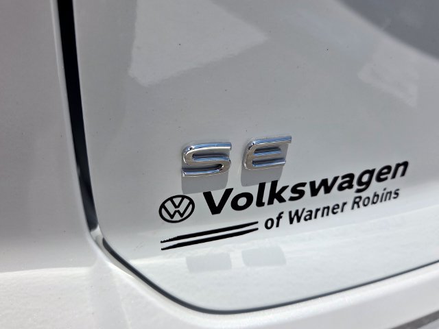 New 2026 Volkswagen Atlas Cross Sport SE FWD image 11