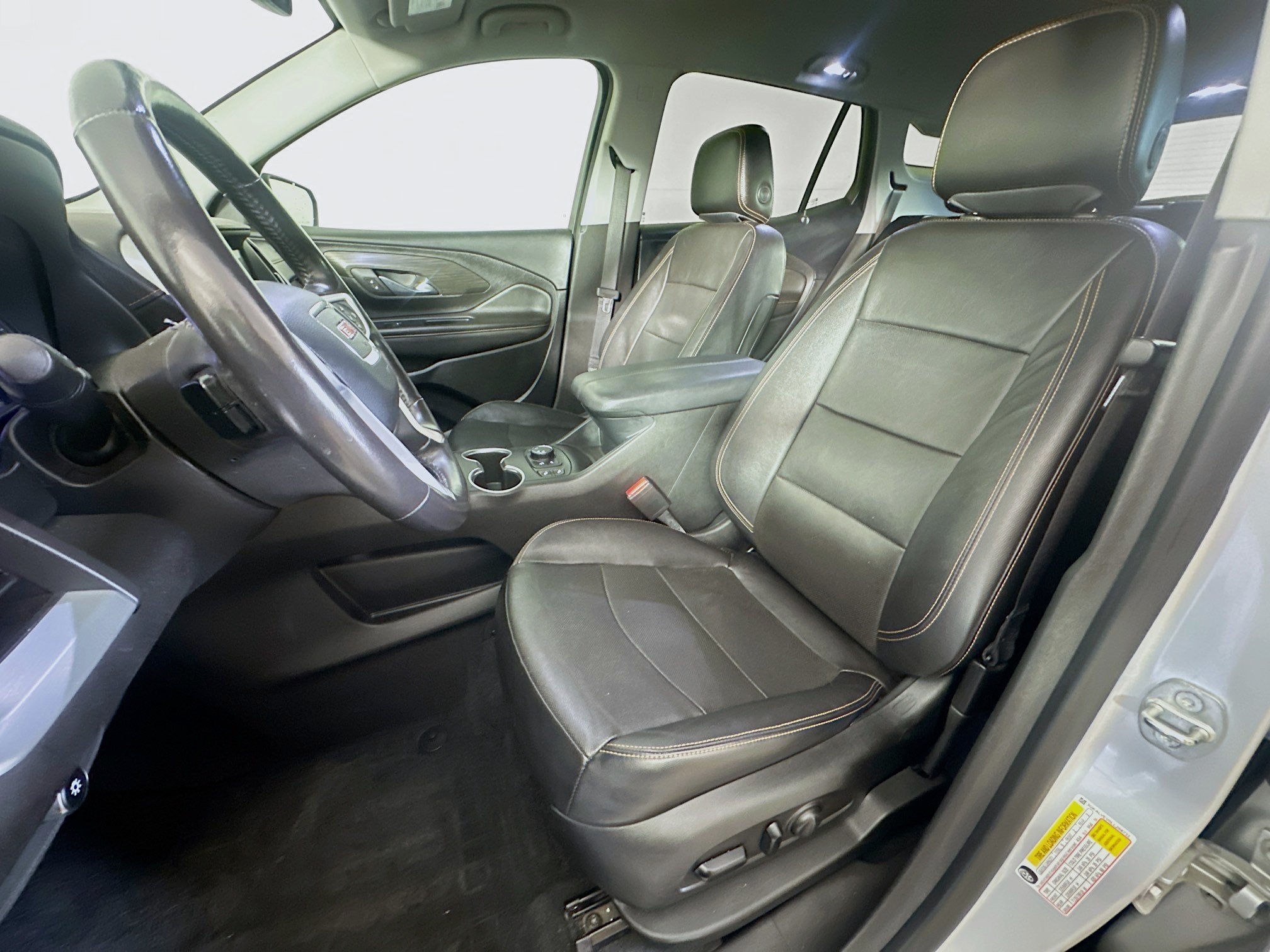 Used 2020 GMC Terrain SLT w/ Preferred Package AWD/4WD image 13