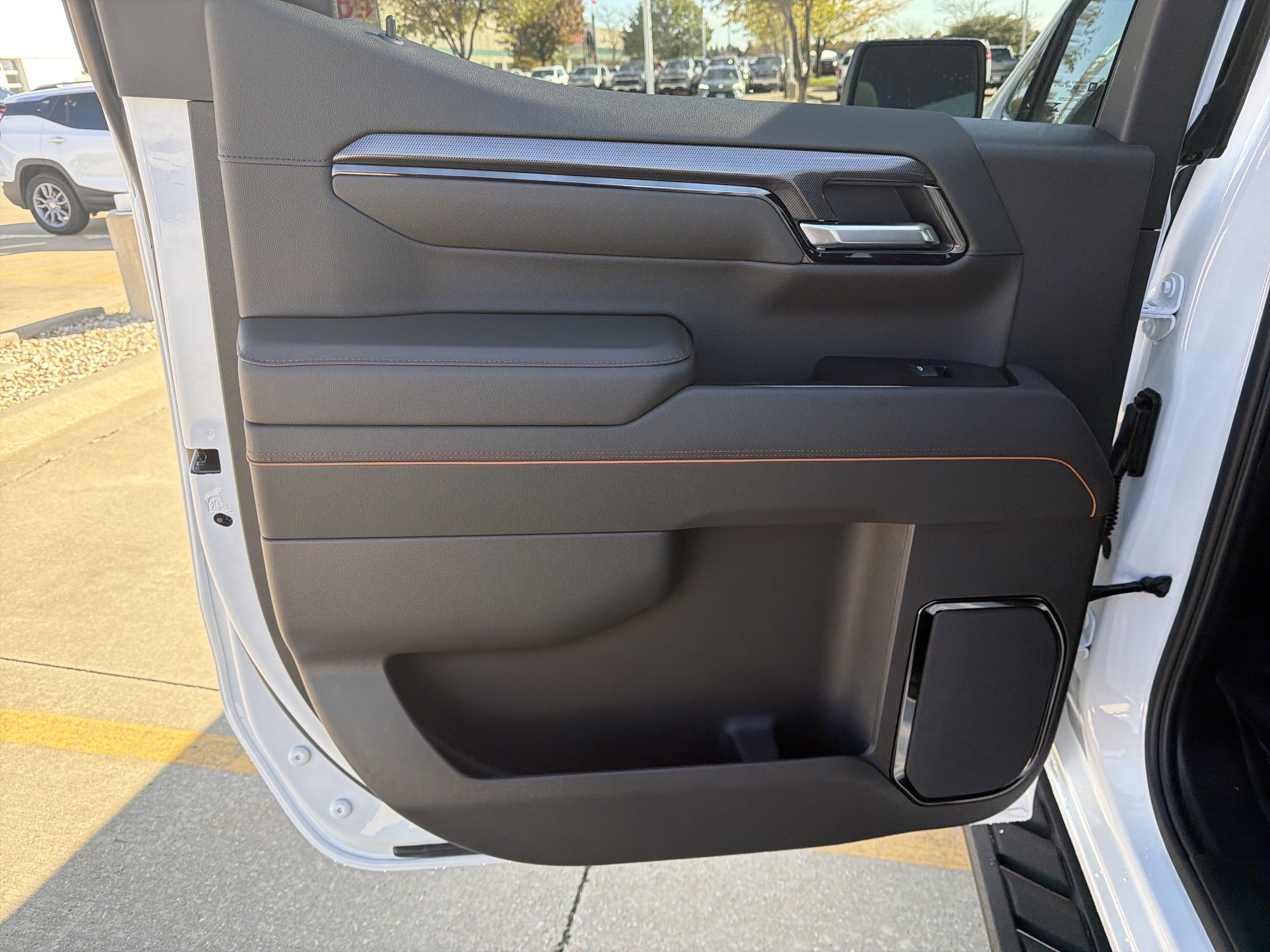 New 2026 GMC Sierra 1500 AT4 w/ AT4 Premium Package image 10