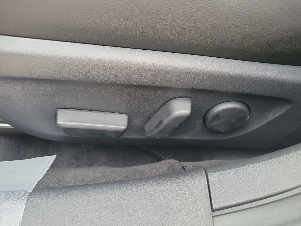 New 2026 MAZDA MAZDA3 s image 17