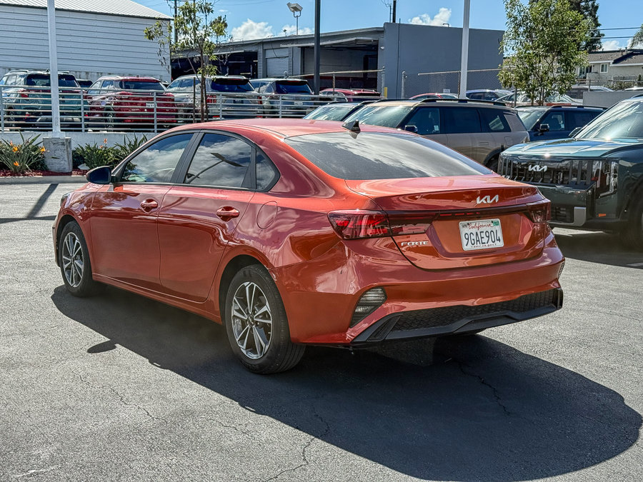Used 2023 Kia Forte LXS FWD image 8
