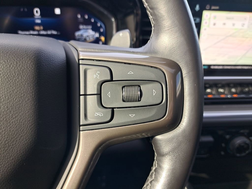 Used 2022 Chevrolet Silverado 1500 High Country w/ Z71 Off-Road Package AWD/4WD image 28