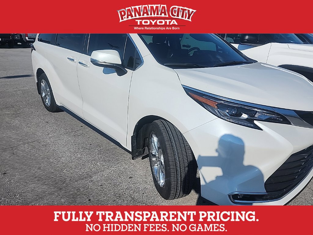 Used 2024 Toyota Sienna Platinum
