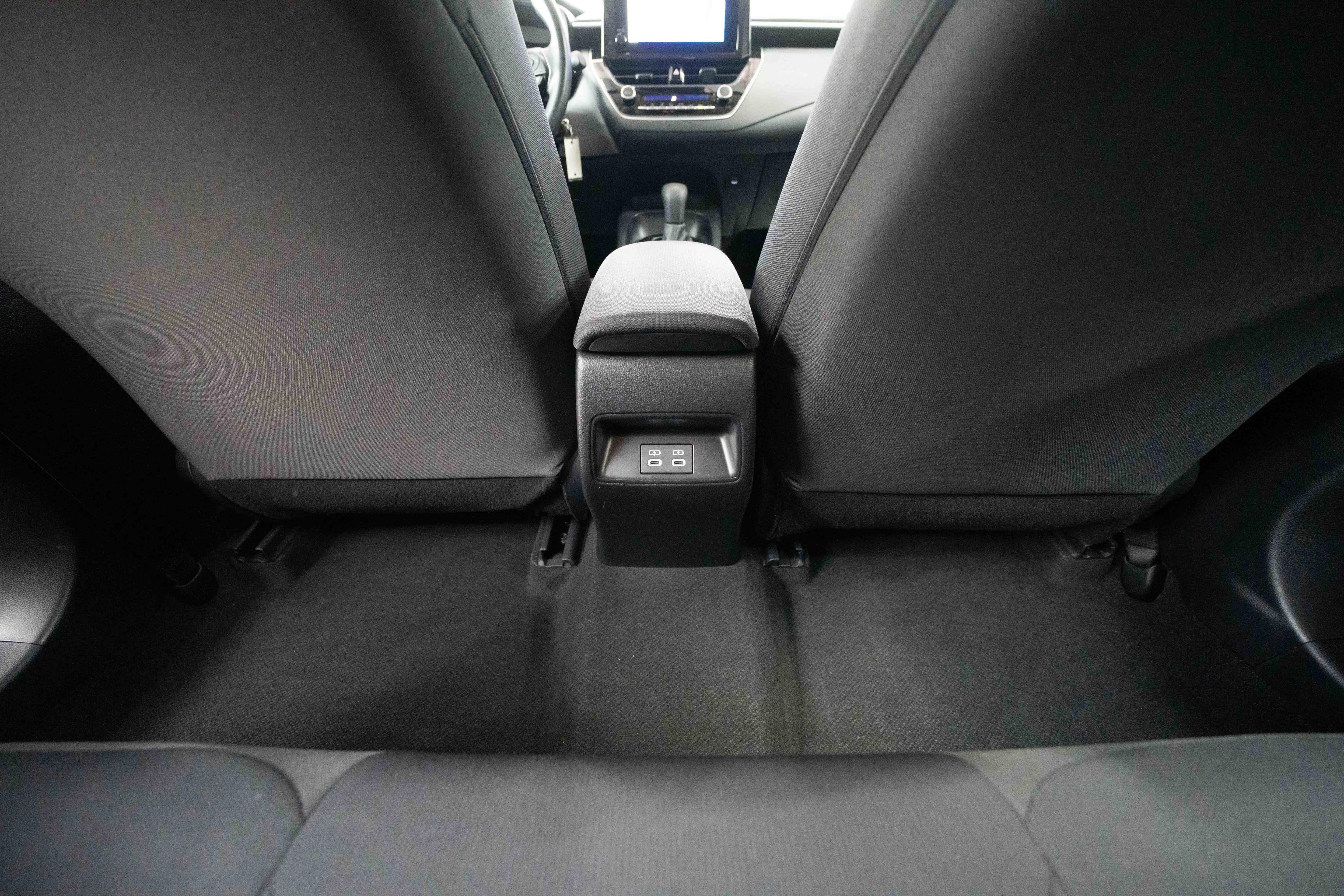 Used 2024 Toyota Corolla LE image 22