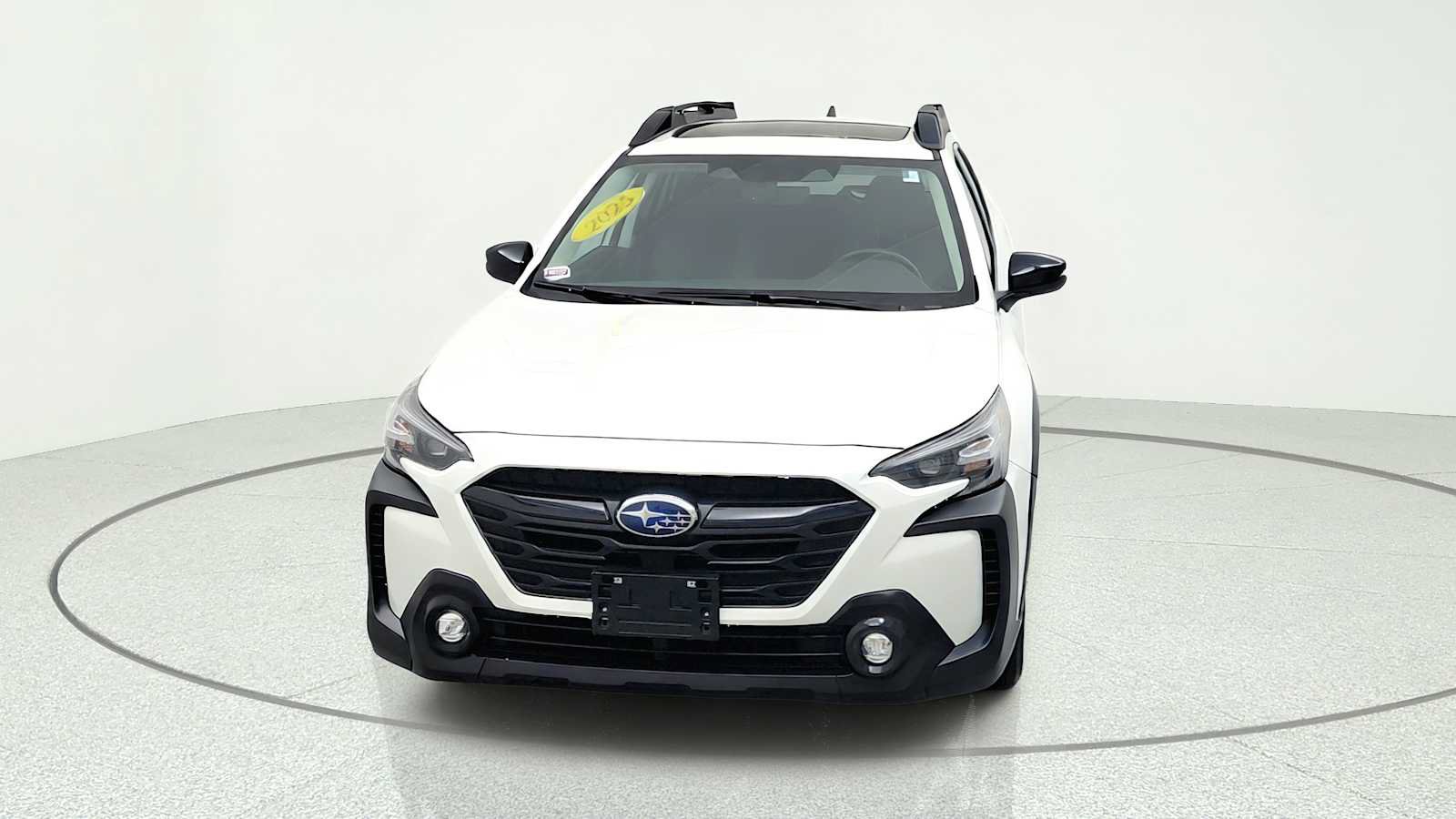 Certified 2025 Subaru Outback Onyx Edition AWD/4WD image 3