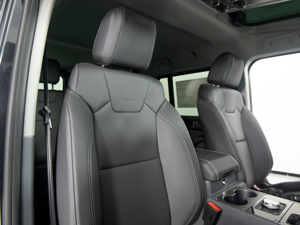 New 2026 INEOS Grenadier Fieldmaster Edition AWD/4WD image 34