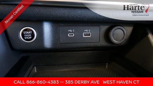 Used 2023 Nissan Rogue SV image 19