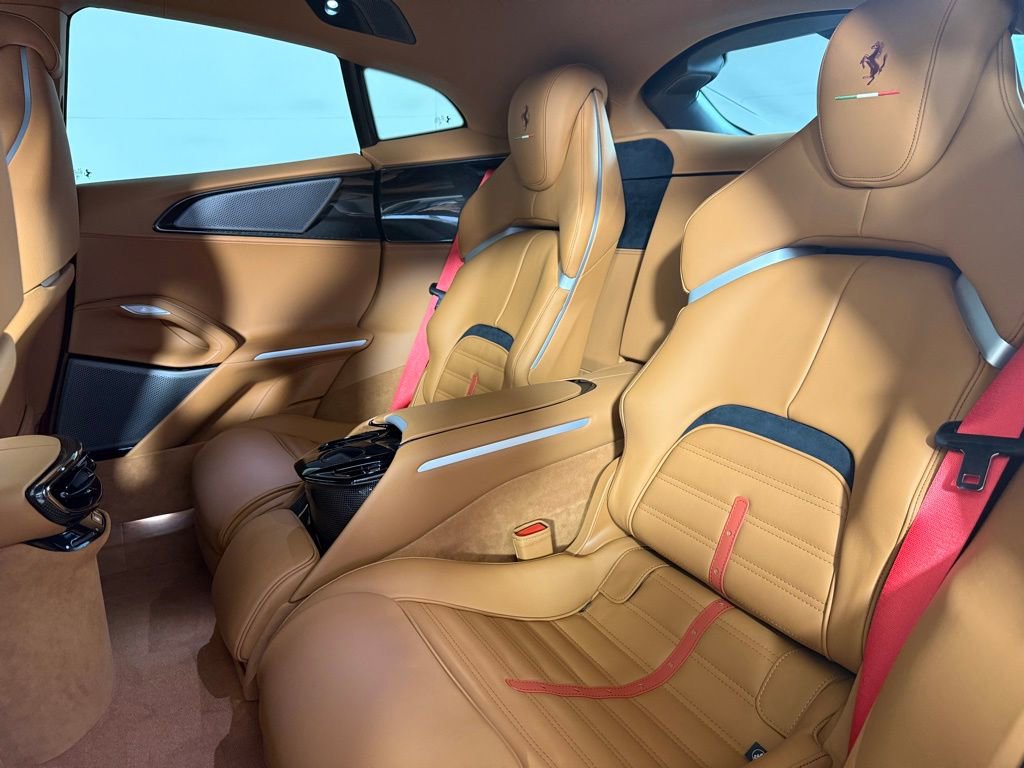 Certified 2024 Ferrari Purosangue image 22