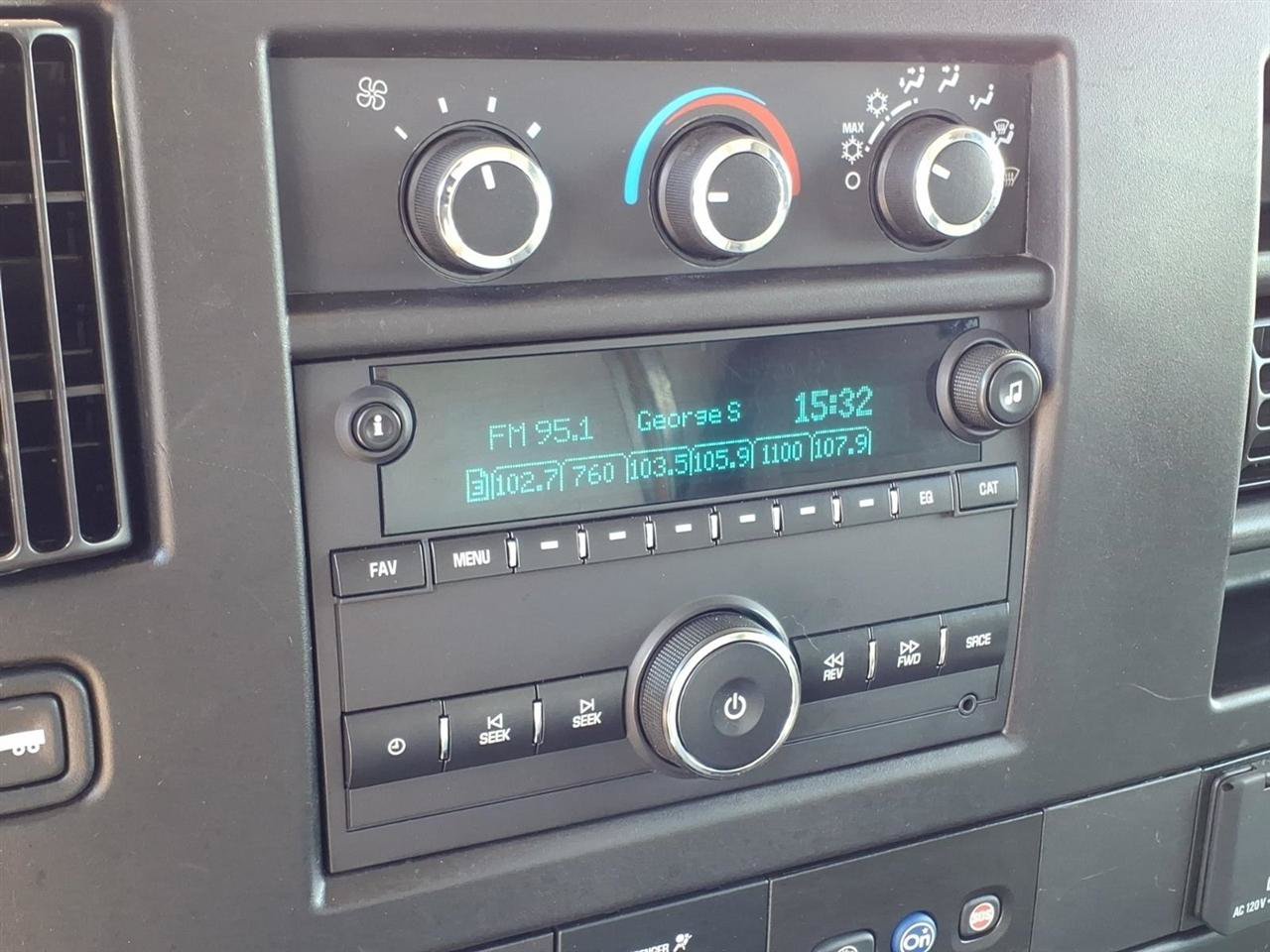 Used 2023 GMC Savana 3500 w/ Power Convenience Package RWD image 22