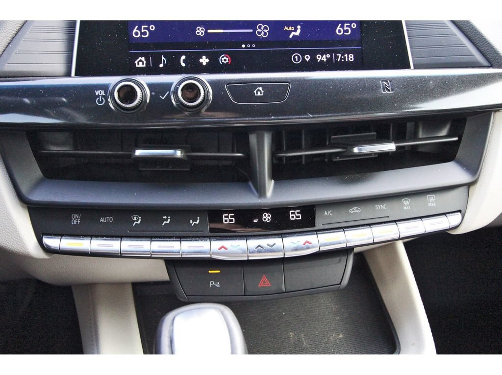 Used 2021 Cadillac CT4 Premium Luxury RWD image 28