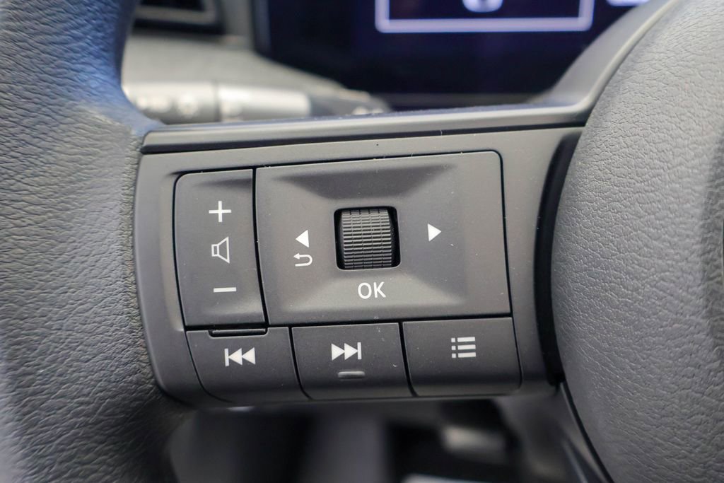 New 2026 Nissan Kicks SV image 9