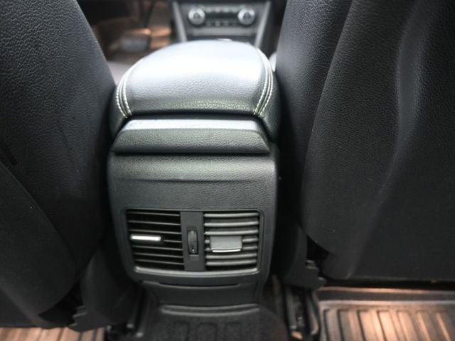 Used 2019 Mercedes-Benz GLA 250 4MATIC image 27