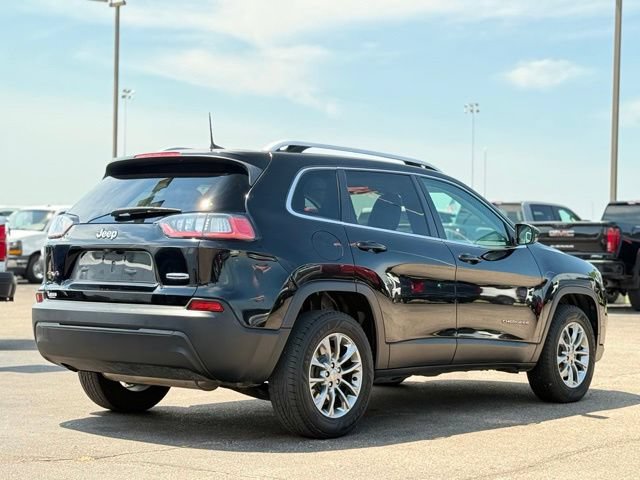 Used 2019 Jeep Cherokee Latitude Plus AWD/4WD image 29