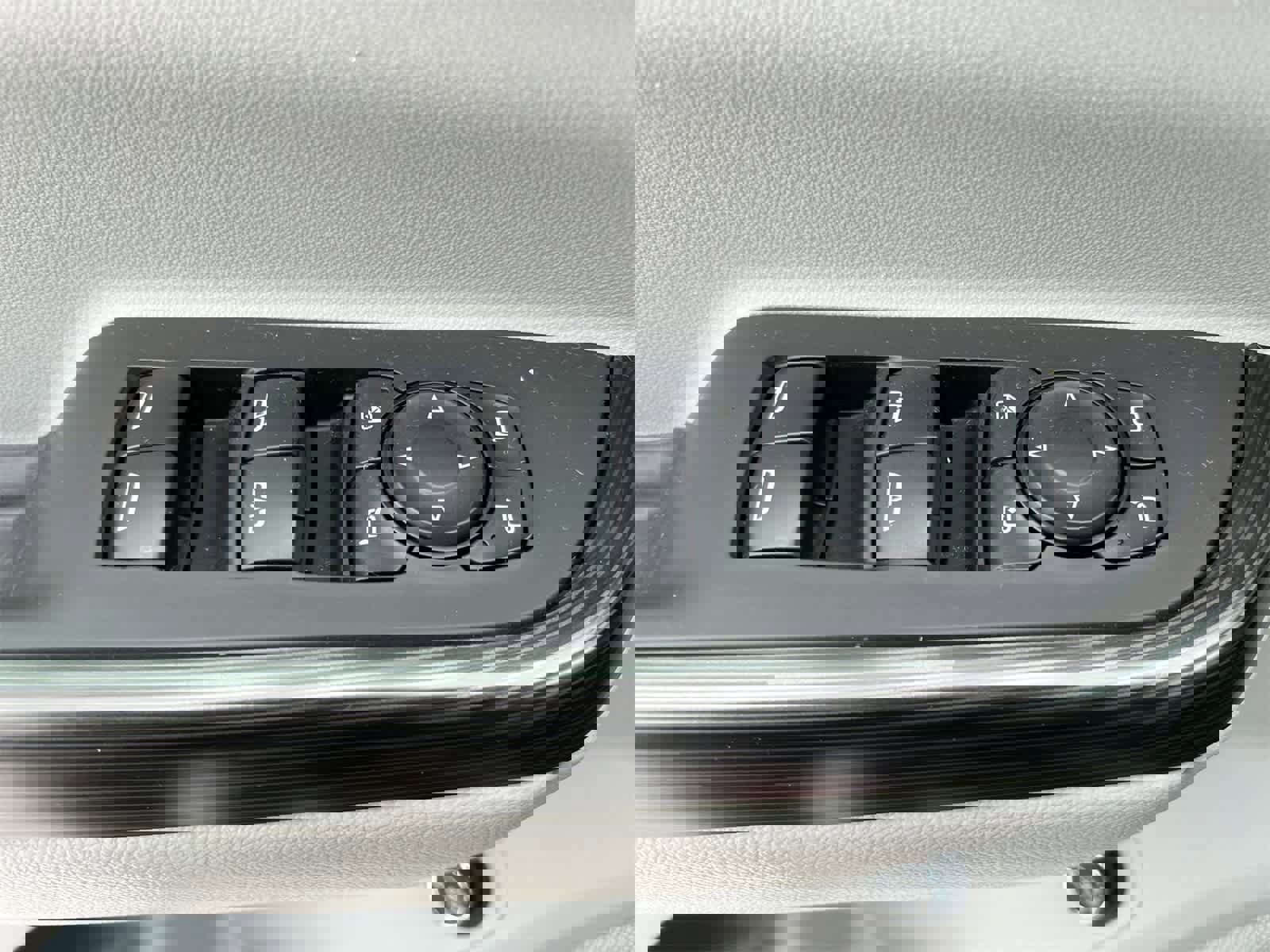 Used 2020 GMC Acadia SLT w/ Driver Alert Package II image 17