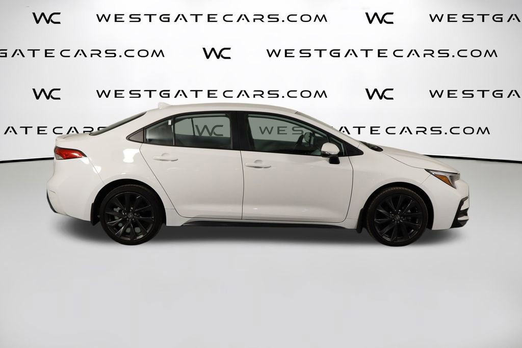 Used 2024 Toyota Corolla SE image 39