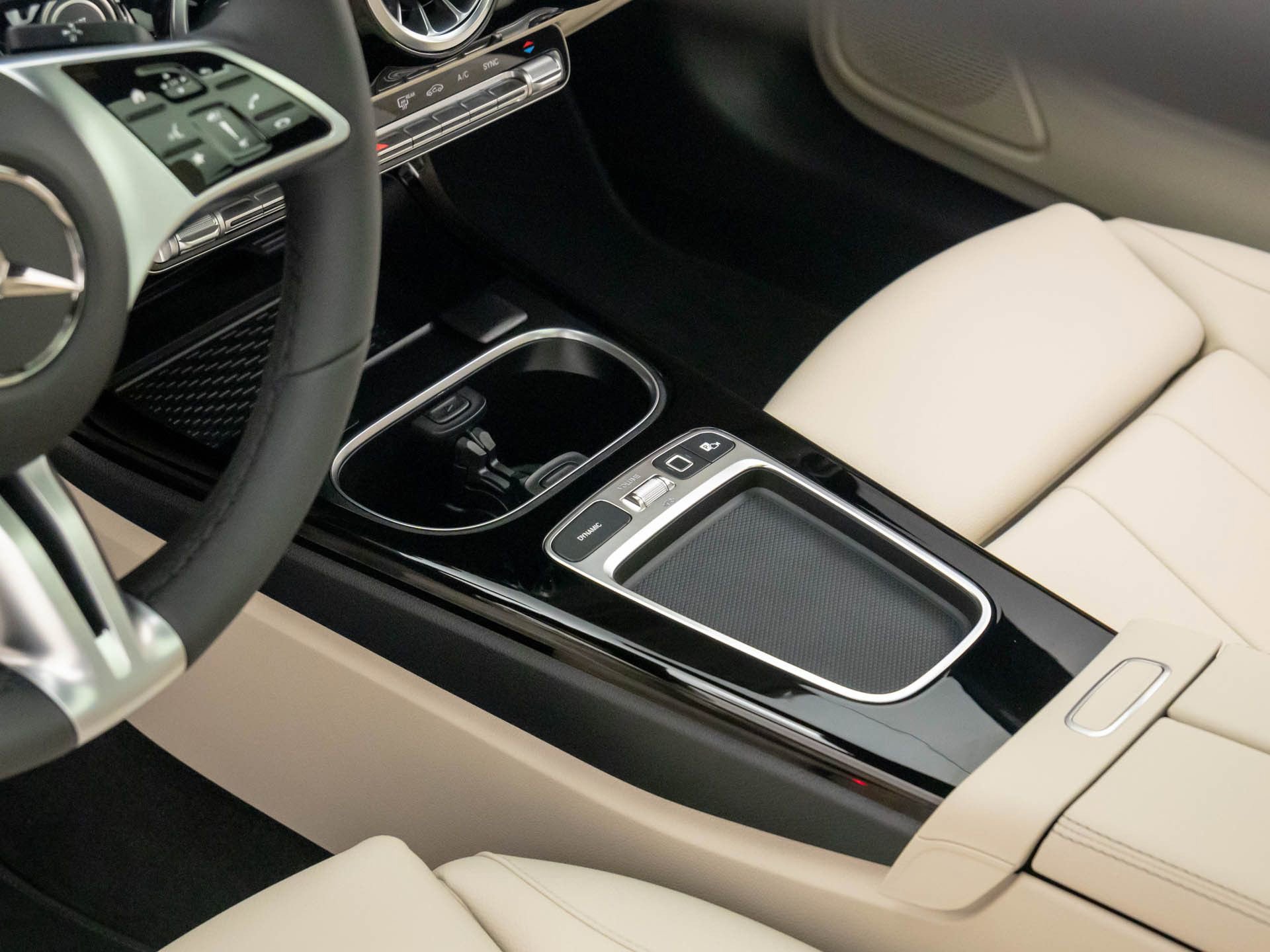 New 2026 Mercedes-Benz CLA 250 4MATIC image 13