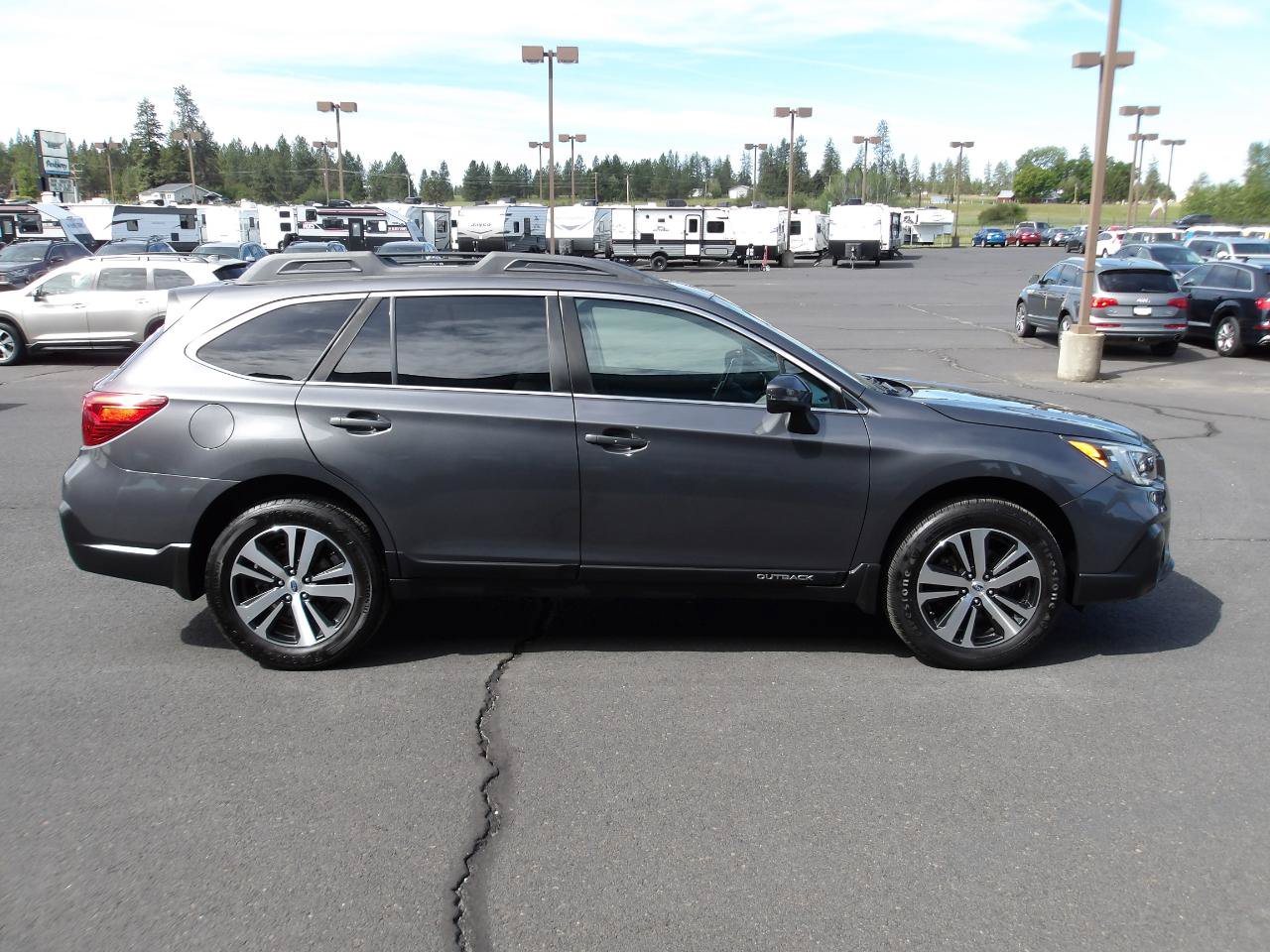 Used 2018 Subaru Outback 2.5i Limited w/ Popular Package #2 AWD/4WD image 6