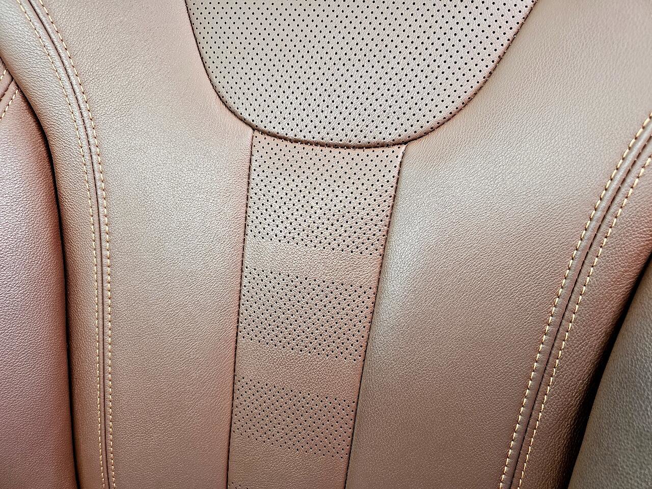 Used 2022 BMW X5 xDrive40i w/ M Sport Package image 33