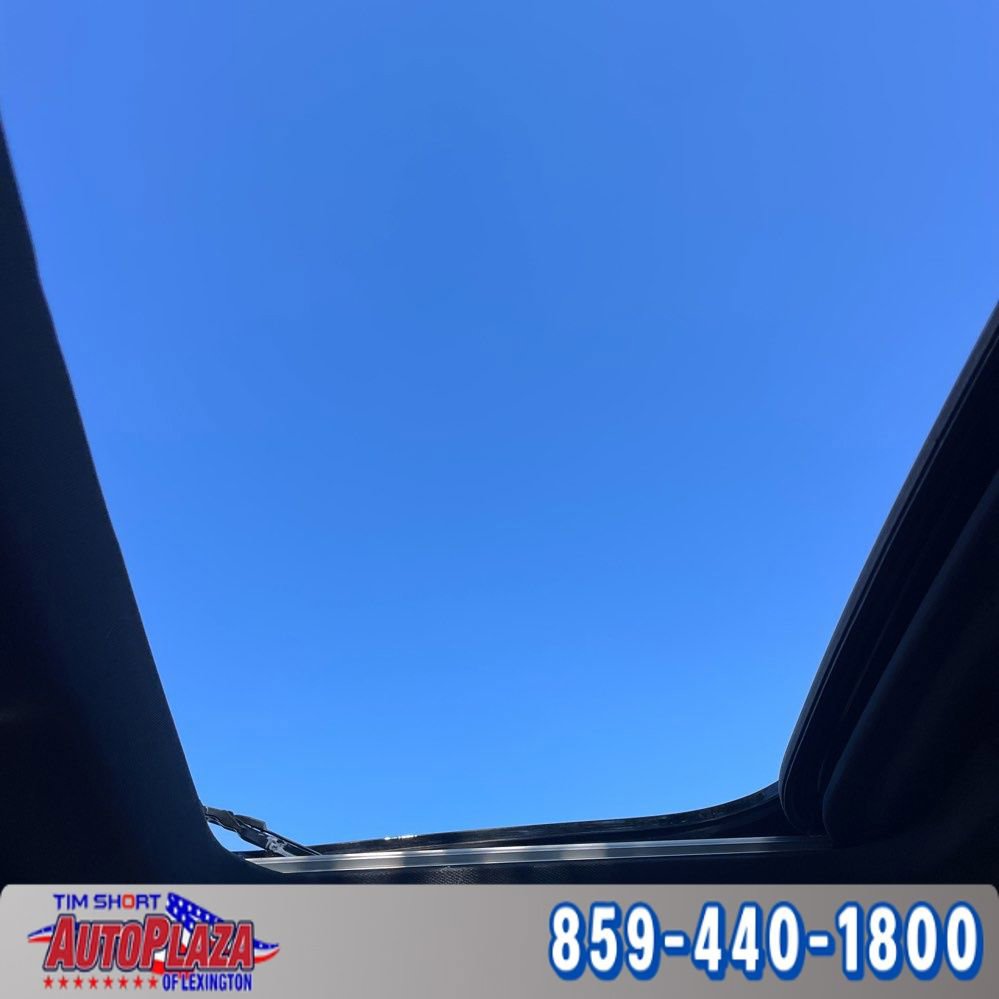 Used 2025 Chevrolet Silverado 1500 ZR2 w/ Technology Package image 10