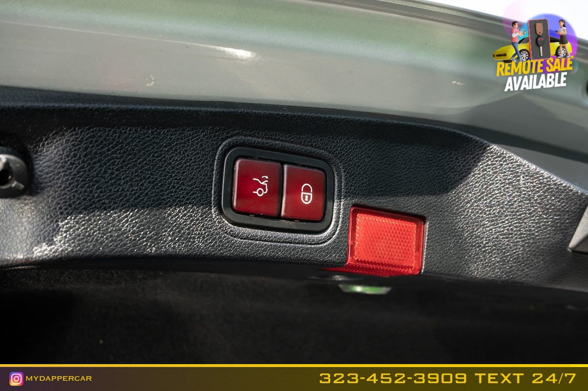 Used 2020 Mercedes-Benz C 300 Coupe image 16