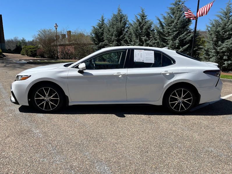 Used 2023 Toyota Camry SE image 23