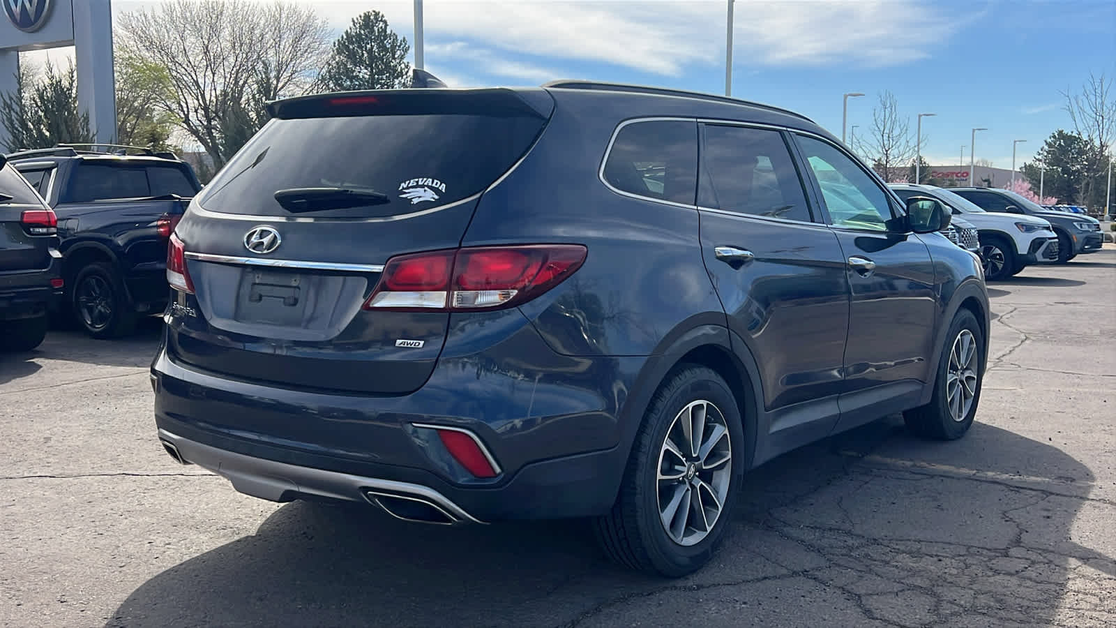 Used 2017 Hyundai Santa Fe SE image 5