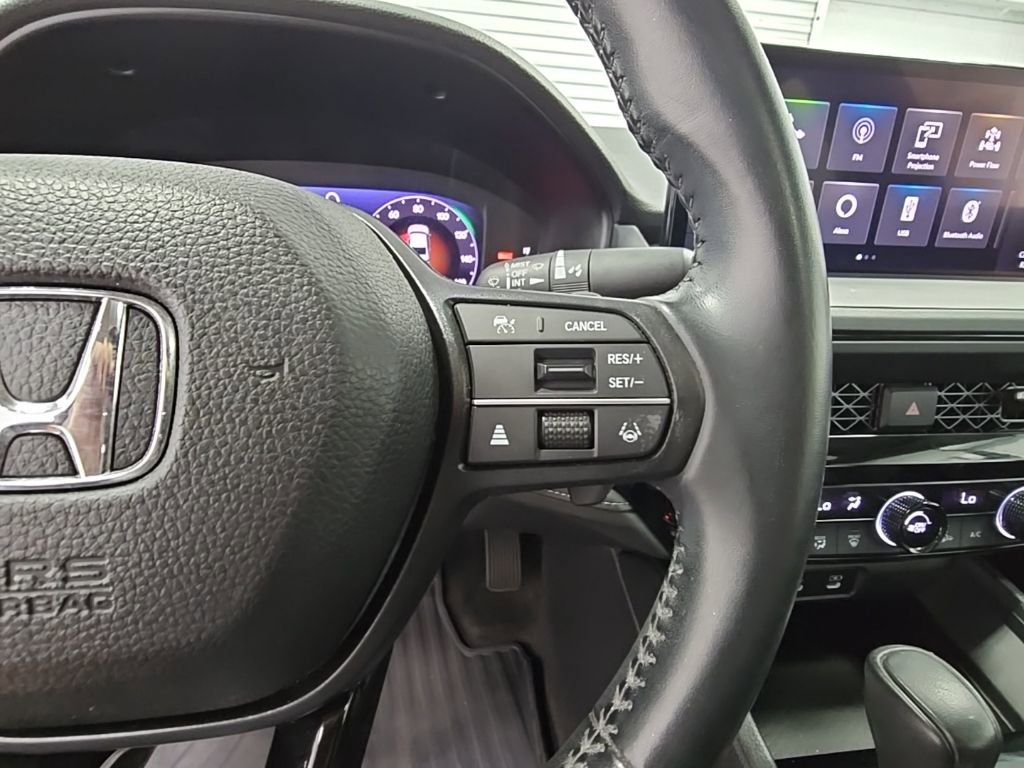 Used 2023 Honda Accord EX-L image 27