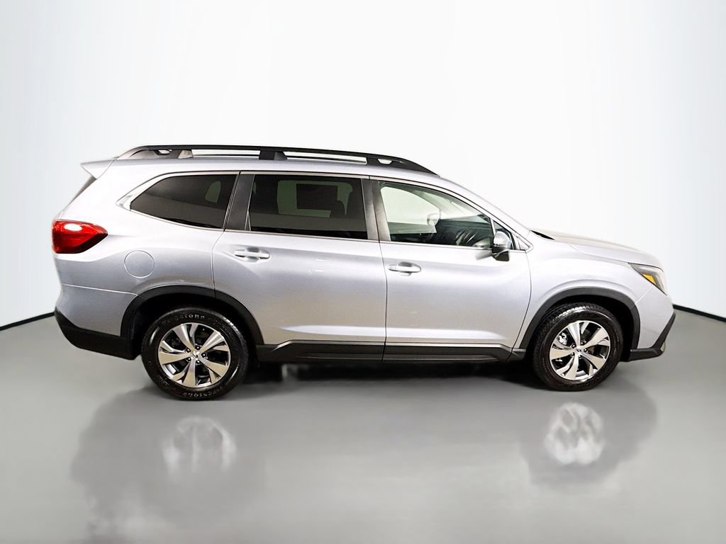 Used 2023 Subaru Ascent Premium AWD/4WD image 8