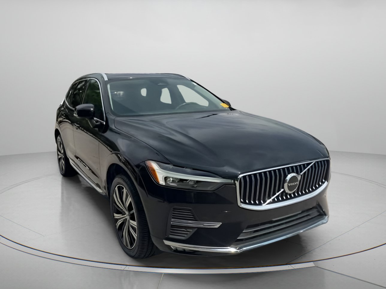 Used 2022 Volvo XC60 B5 Inscription w/ Protection Package Premier FWD image 5
