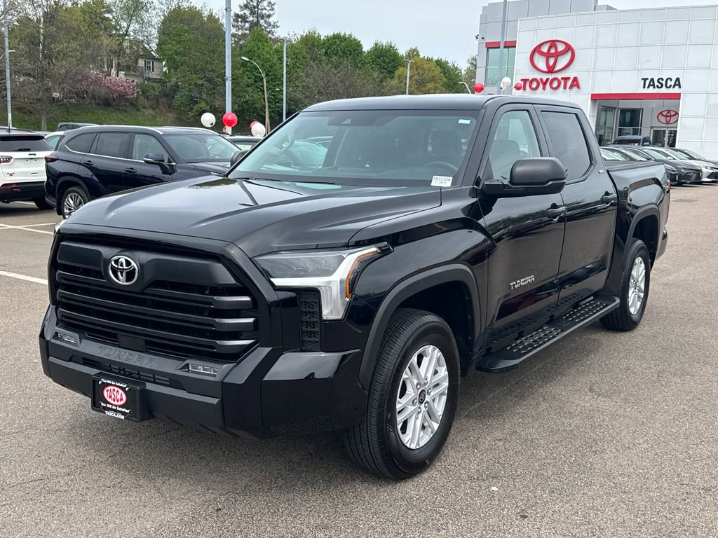 Used 2024 Toyota Tundra SR5 AWD/4WD image 3