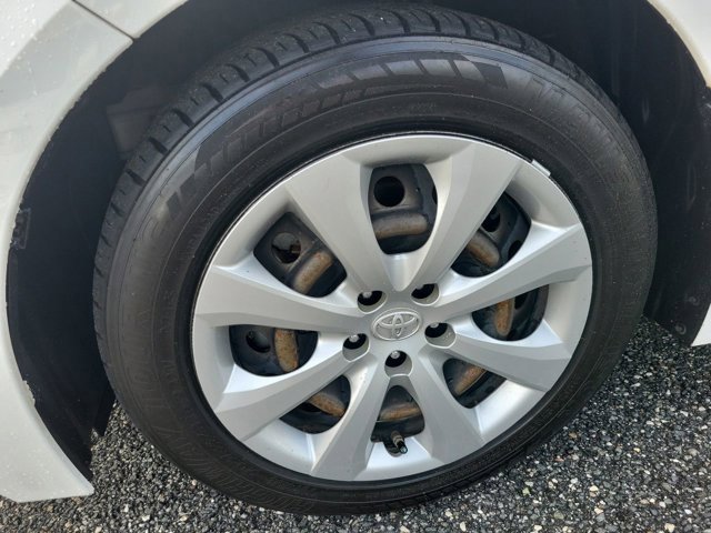 Used 2022 Toyota Corolla LE image 17