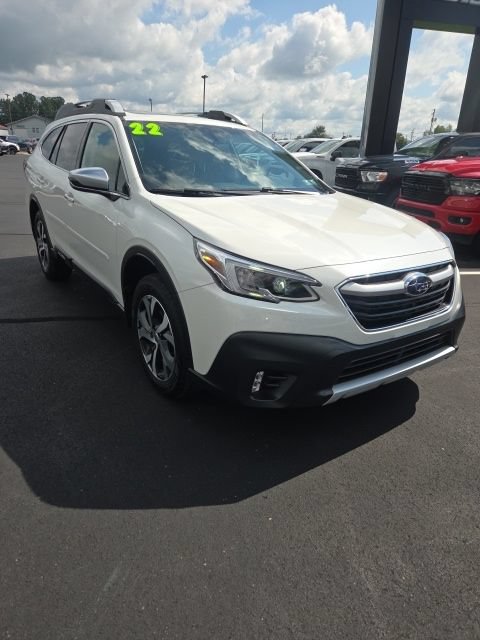 Used 2022 Subaru Outback Touring w/ Popular Package #2 AWD/4WD image 3
