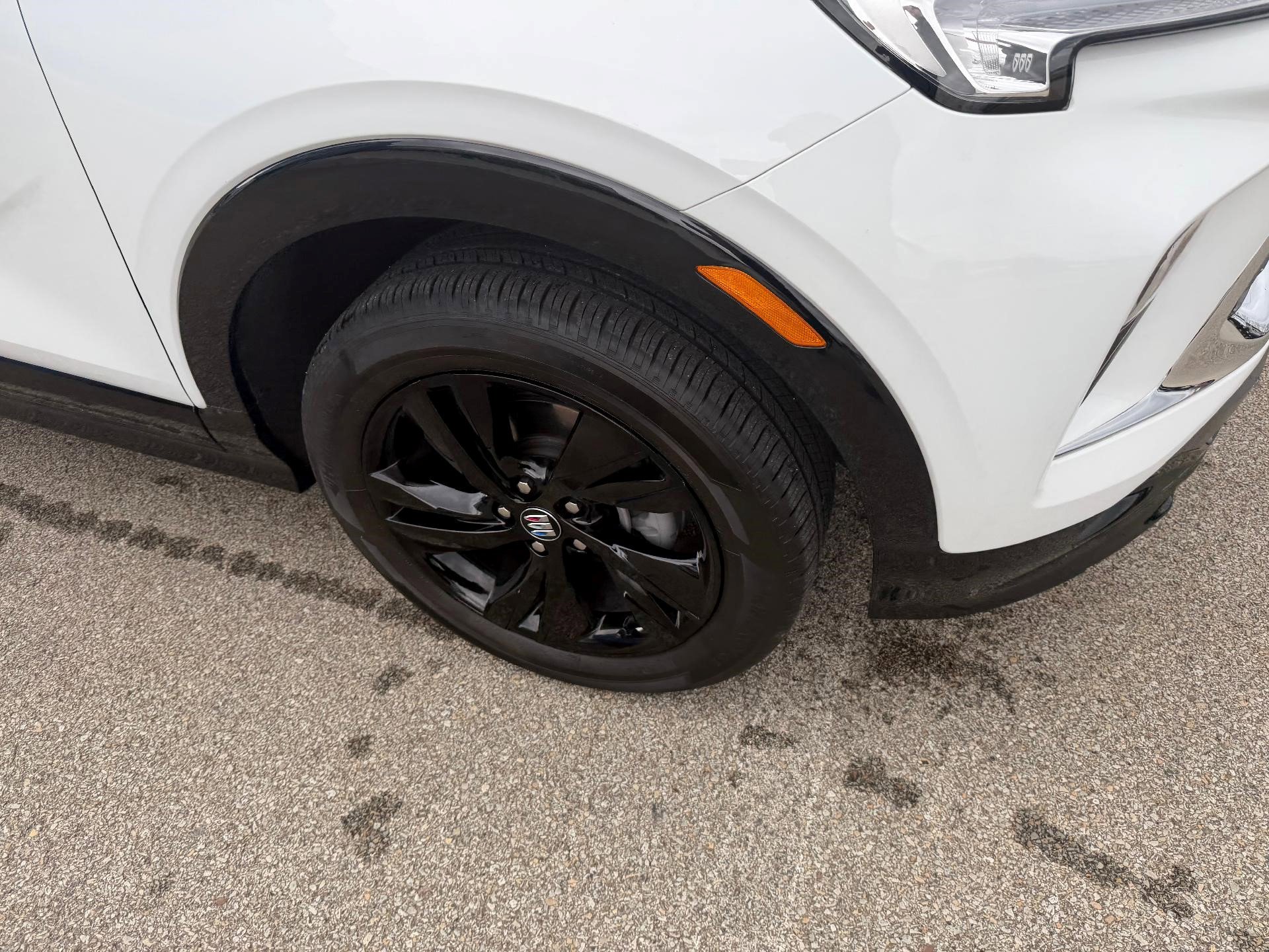 Certified 2024 Buick Encore GX Sport Touring w/ Comfort Package image 12