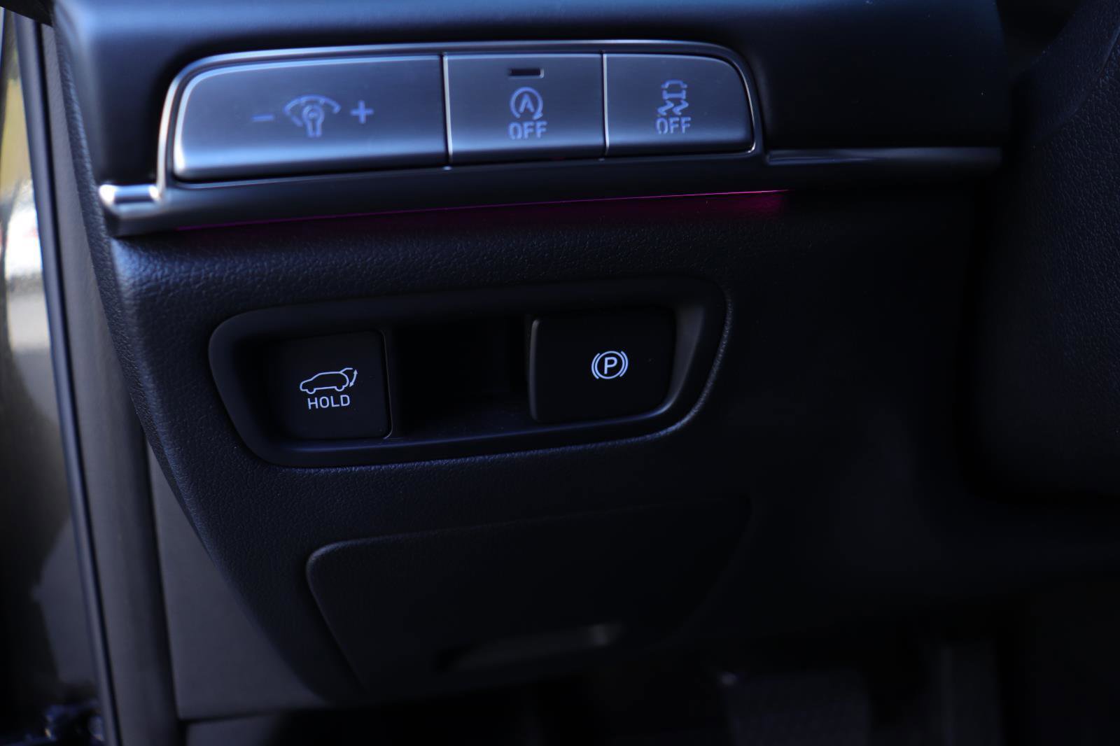 Used 2024 Genesis GV80 3.5T w/ Prestige Package image 29