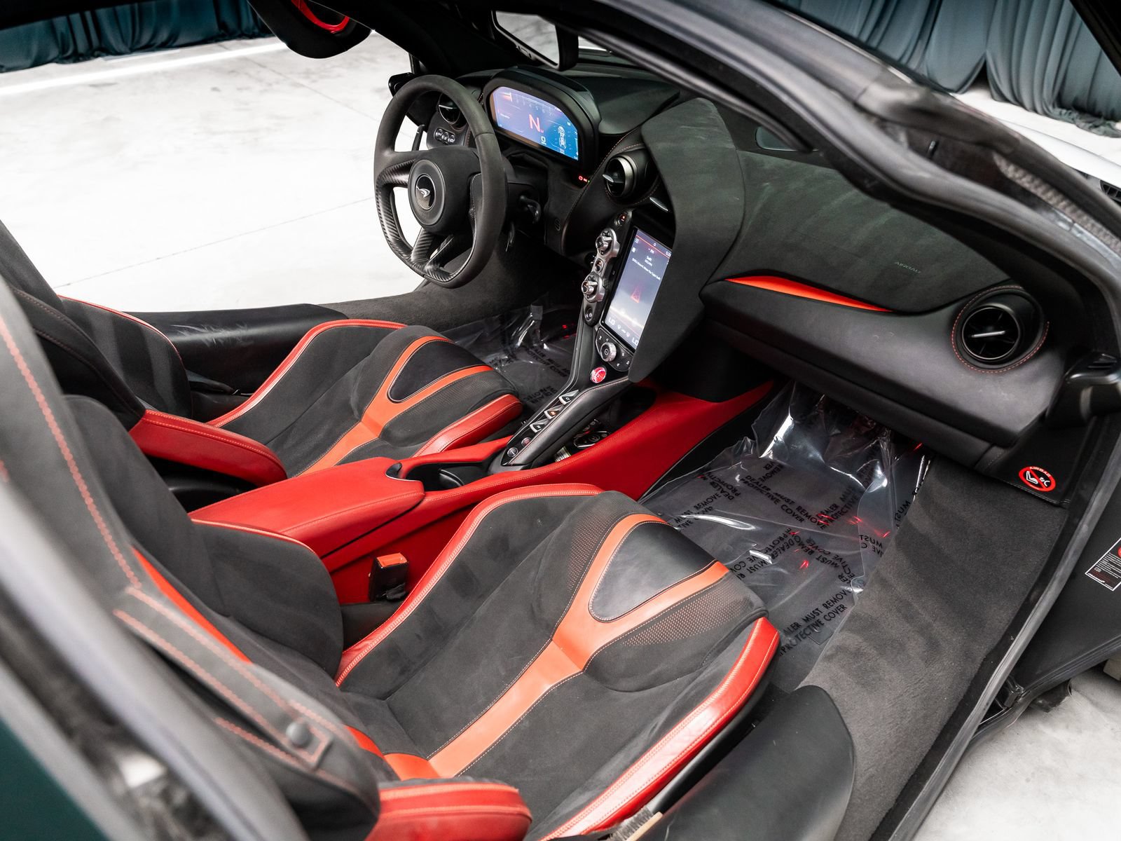Used 2019 McLaren 720S RWD image 57