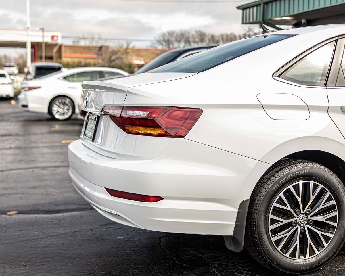 Used 2019 Volkswagen Jetta SE image 14