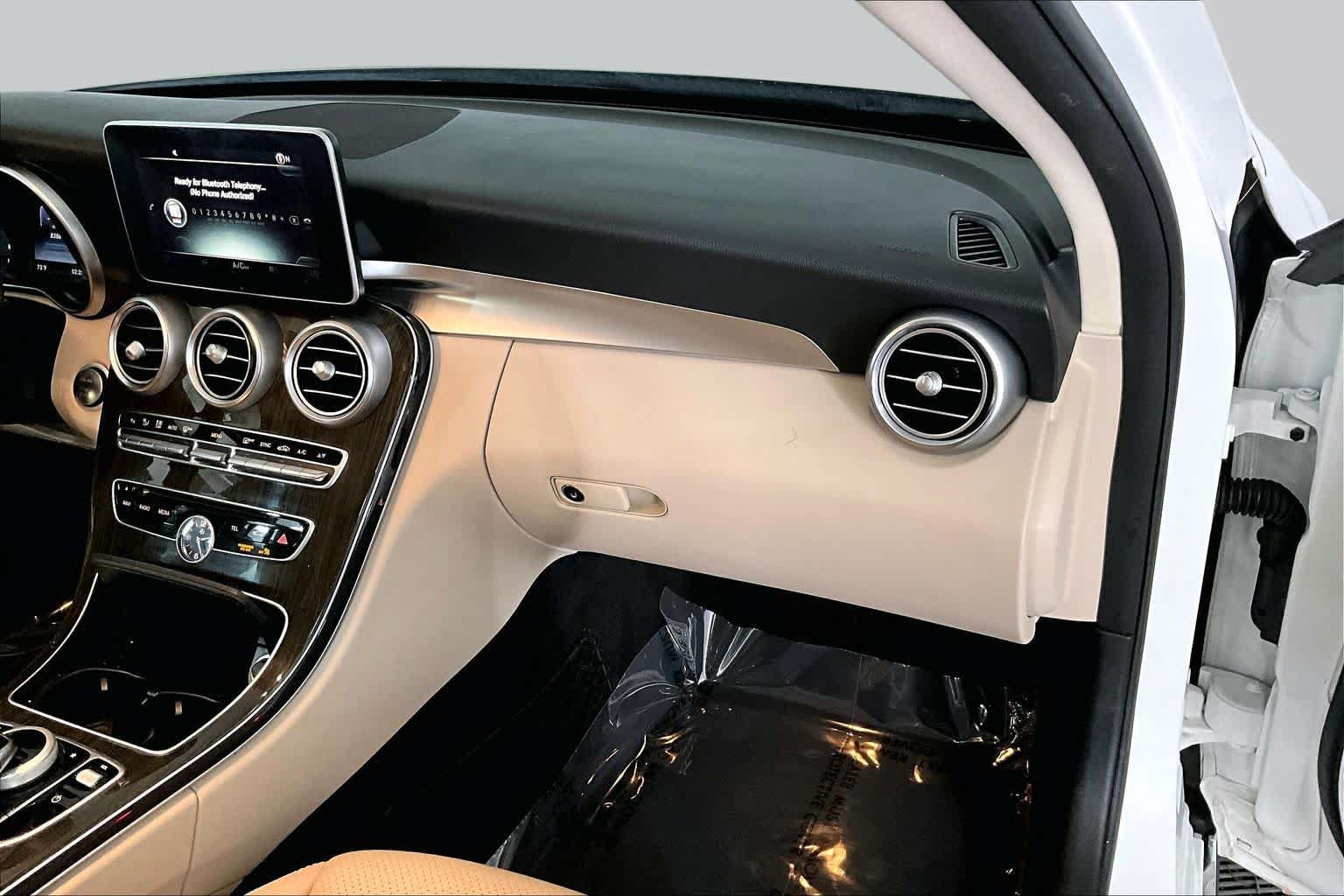 Used 2016 Mercedes-Benz C 300 4MATIC Sedan image 19