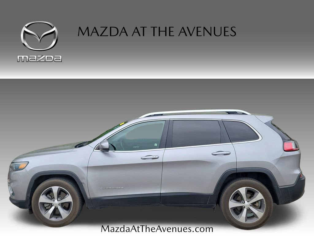 Used 2019 Jeep Cherokee Limited FWD image 16