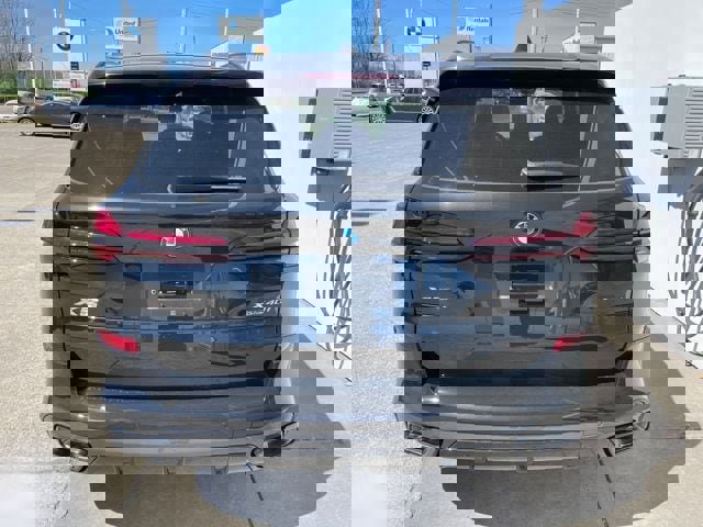 New 2026 BMW X5 xDrive40i w/ M Sport Package image 4