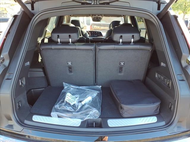 New 2026 Cadillac Vistiq Sport image 20