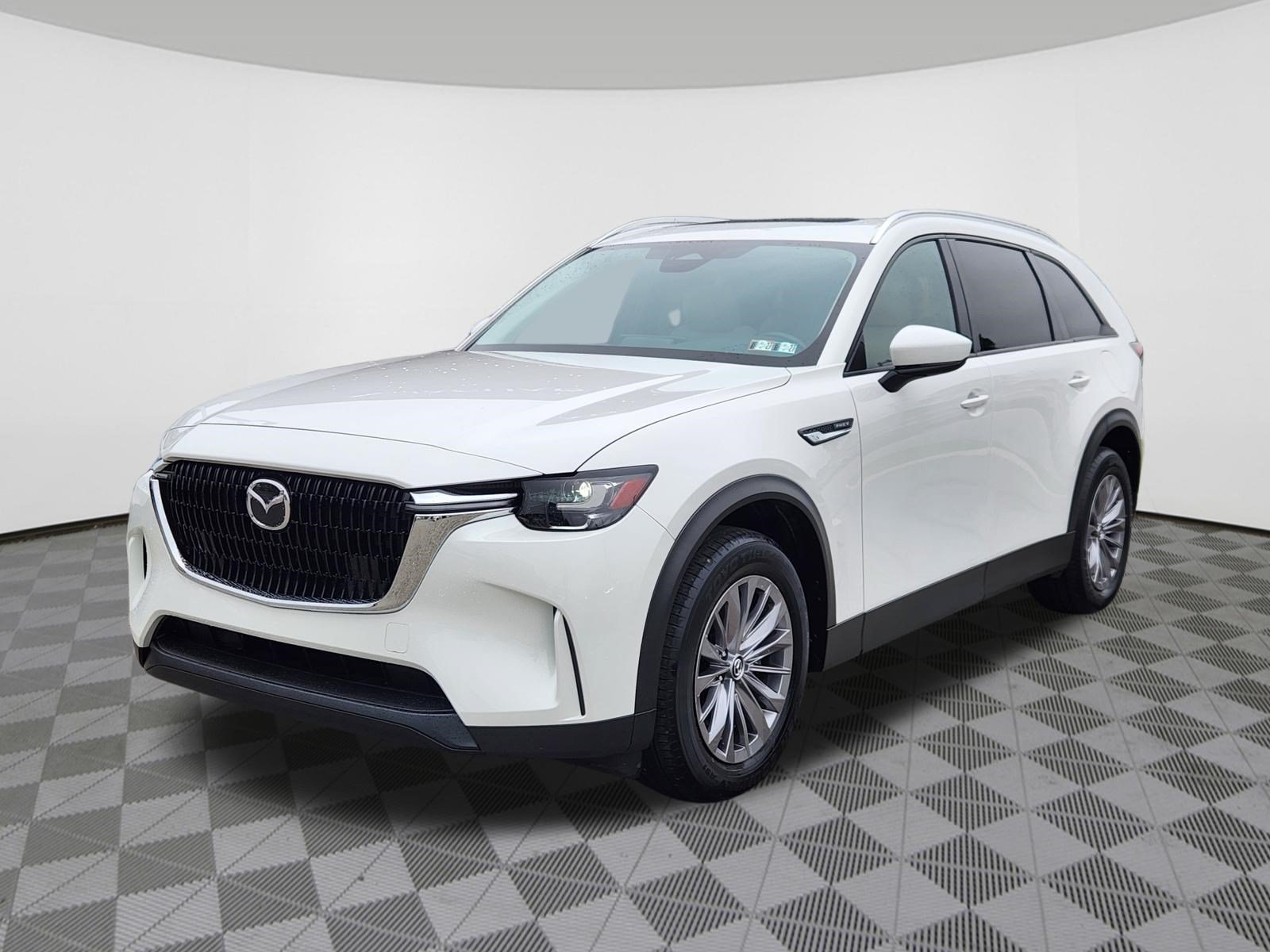 Certified 2024 MAZDA CX-90 Plug-In Hybrid w/ Preferred AWD/4WD image 2