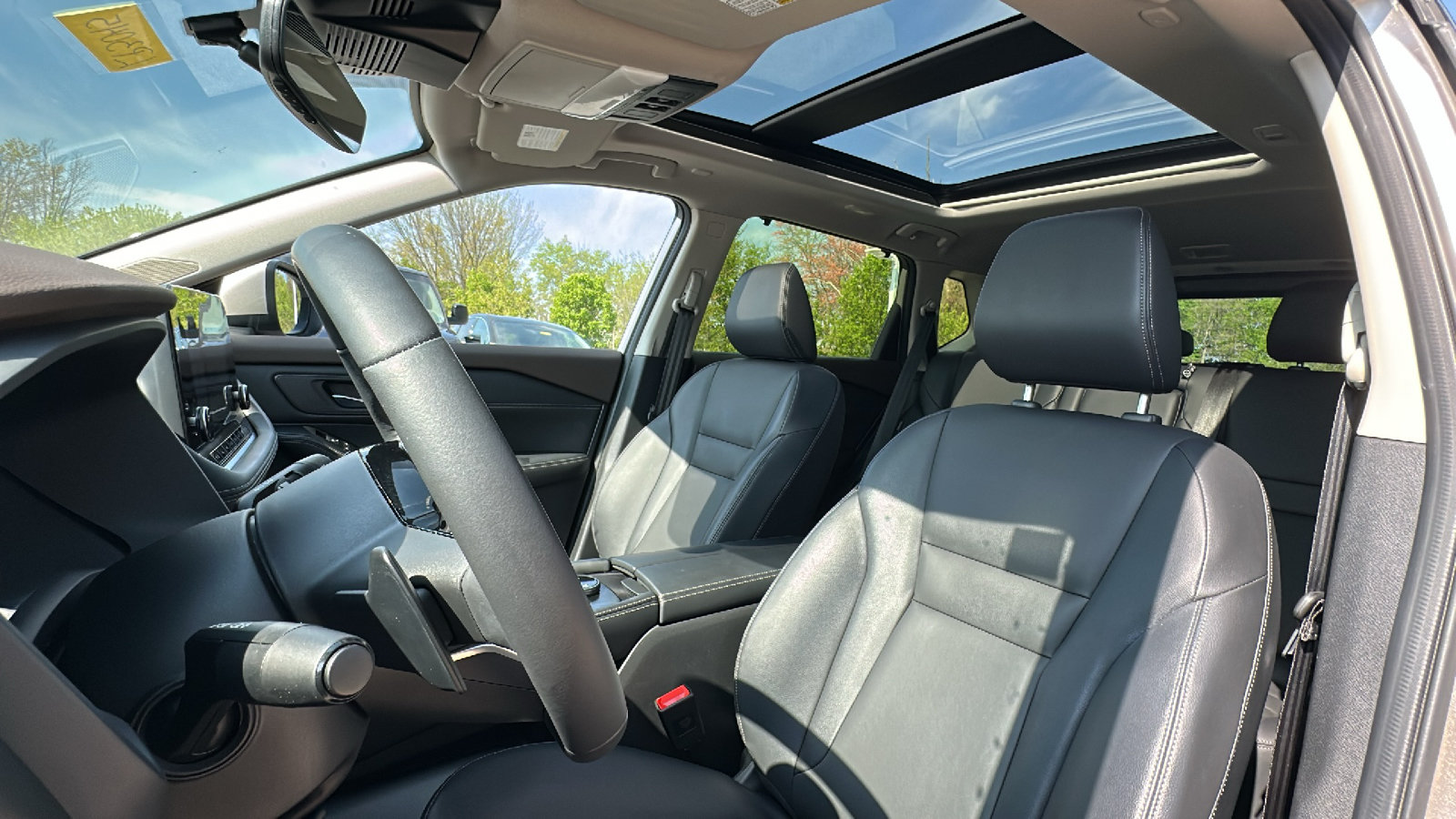 Certified 2023 Nissan Rogue SL w/ SL Premium Package AWD/4WD image 12